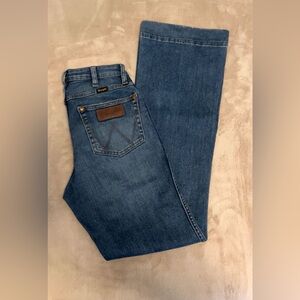 Wrangler Women’s Classic Denim Jeans